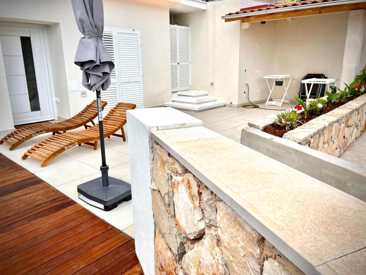 Seaview Pool Apartment-Lumiere, Island Hvar-Gdinj Экстерьер фото