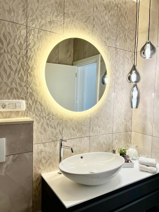 Seaview Pool Apartment-Lumiere, Island Hvar-Gdinj Экстерьер фото