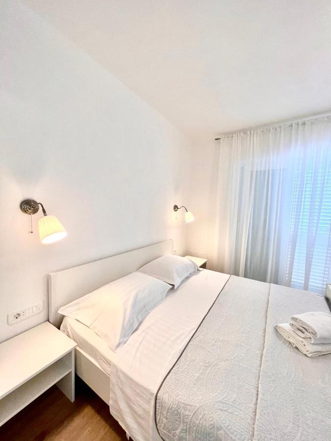 Seaview Pool Apartment-Lumiere, Island Hvar-Gdinj Экстерьер фото
